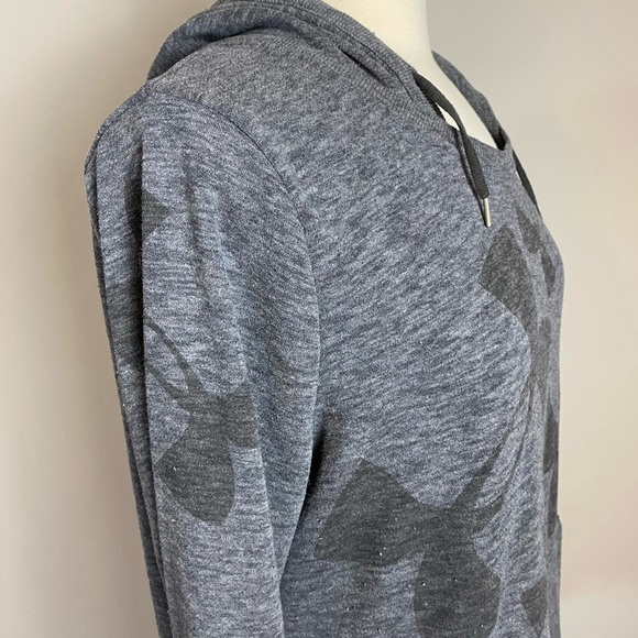 Under Armour Hoodie Sweatshirt Heather Grey Women's Large - Picture 3 of 6